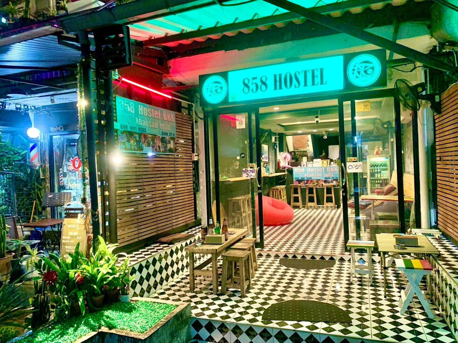 858Hostel Bkk In Khaosan Road Bangkok Esterno foto