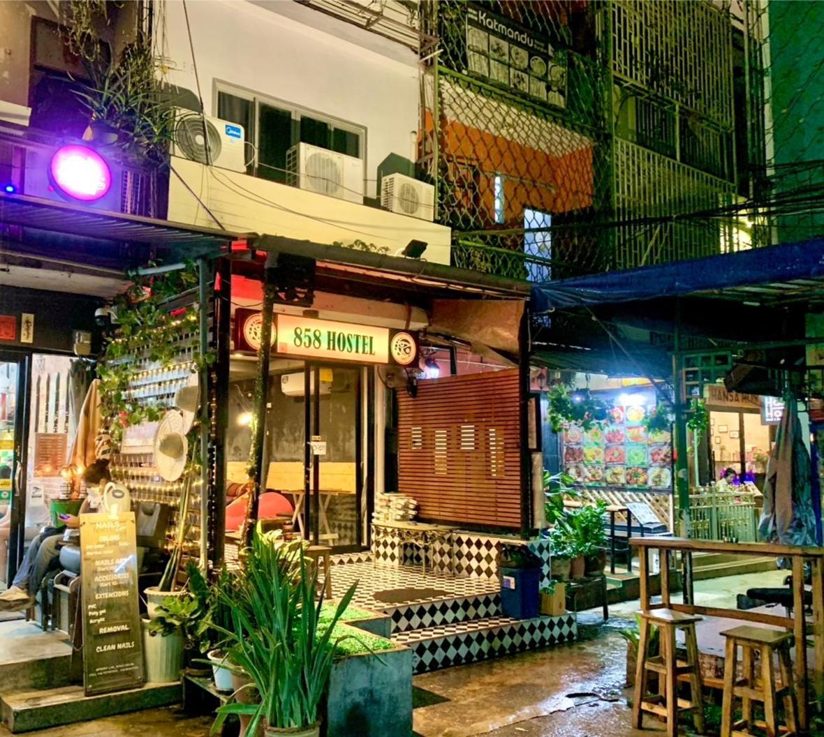 858Hostel Bkk In Khaosan Road Bangkok Esterno foto