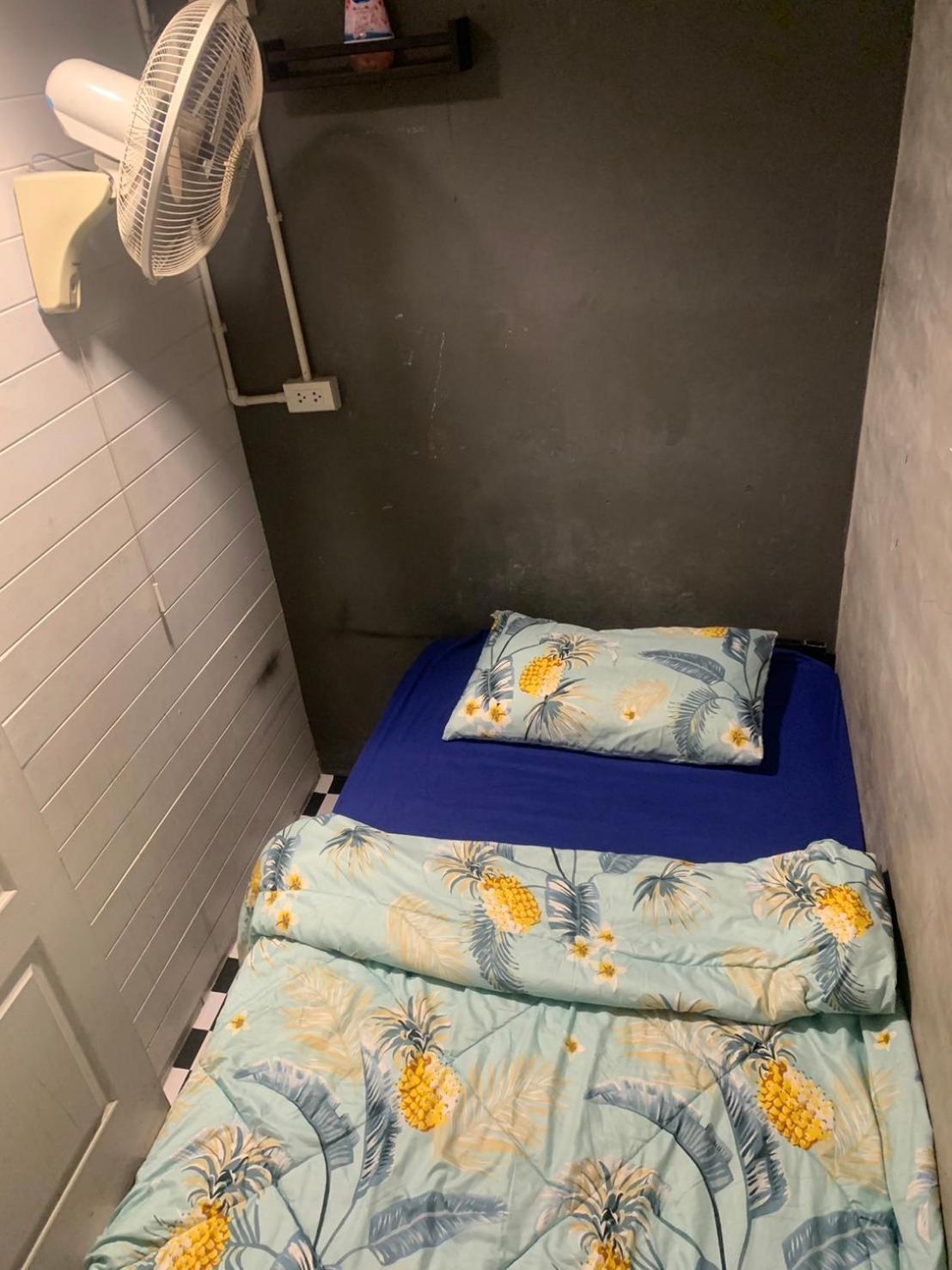 858Hostel Bkk In Khaosan Road Bangkok Esterno foto
